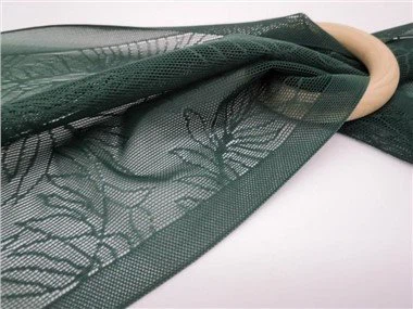 גימור תחרה שטוח