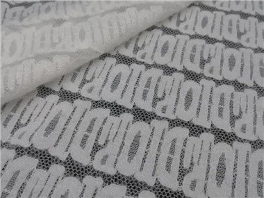 בד תחרה עבה